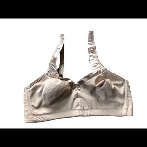 Breezies Full Coverage Satin Trim Wirefree Bra Women's Warm 36C Style# A294620